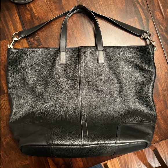 Coach tote/sachel/shoulder bag. - Picture 8 of 13